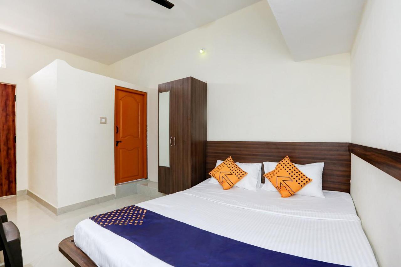 Spot On 65397 New Dhan Win Lodge Belagula Esterno foto